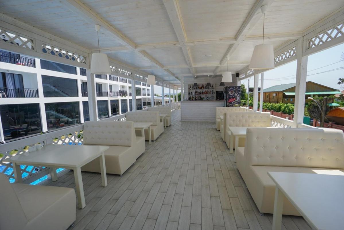 Hotel Paradise Beach Alakhadzi Exterior foto